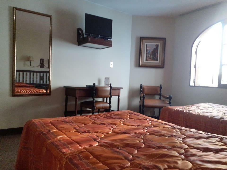 La Castellana Hotell Lima Exteriör bild